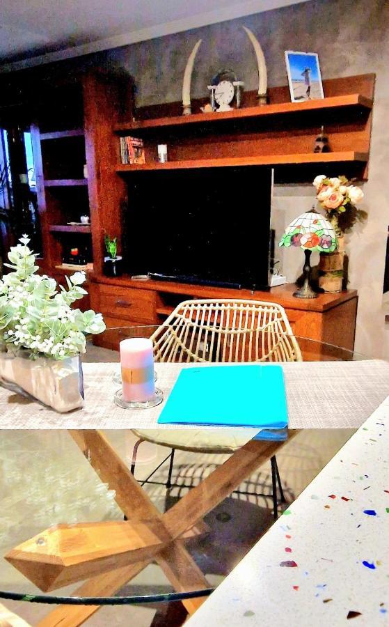 M&J Apartment Хихон Екстериор снимка